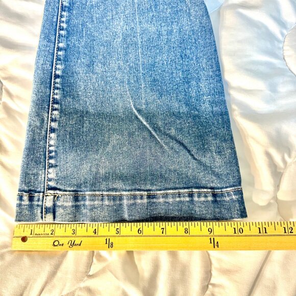 American Eagle Jeans Boot Cut Size 2 Regular Inseam 29 inches - Picture 9 of 11